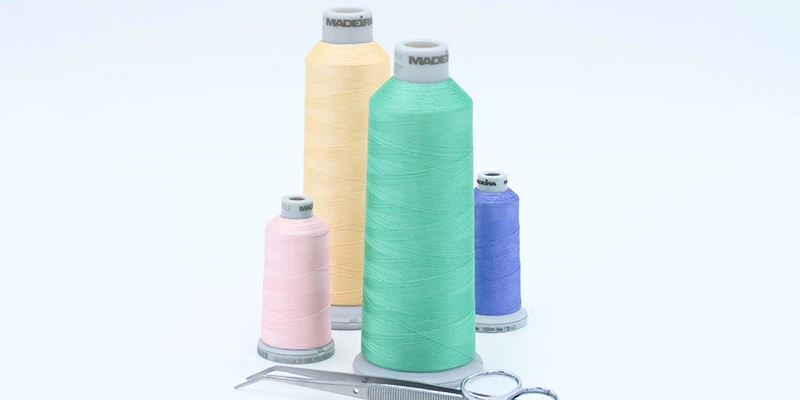 broderie industrielle couverture