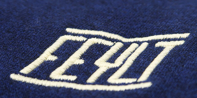 broderie sur pull couverture